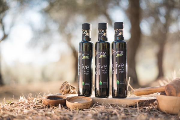 3 Flaschen Olivenöl